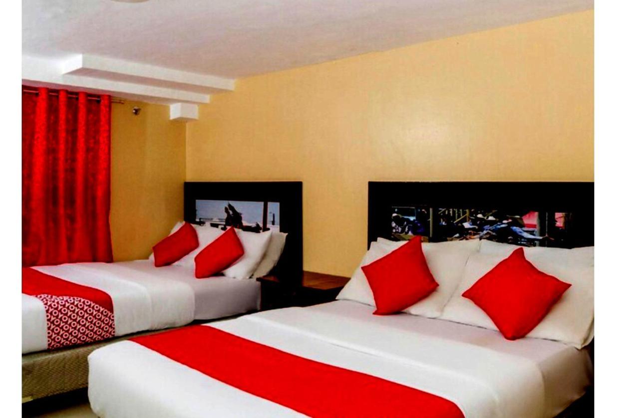 Oyo 133 Jazzy James Country Hotel 2 Davao Ngoại thất bức ảnh