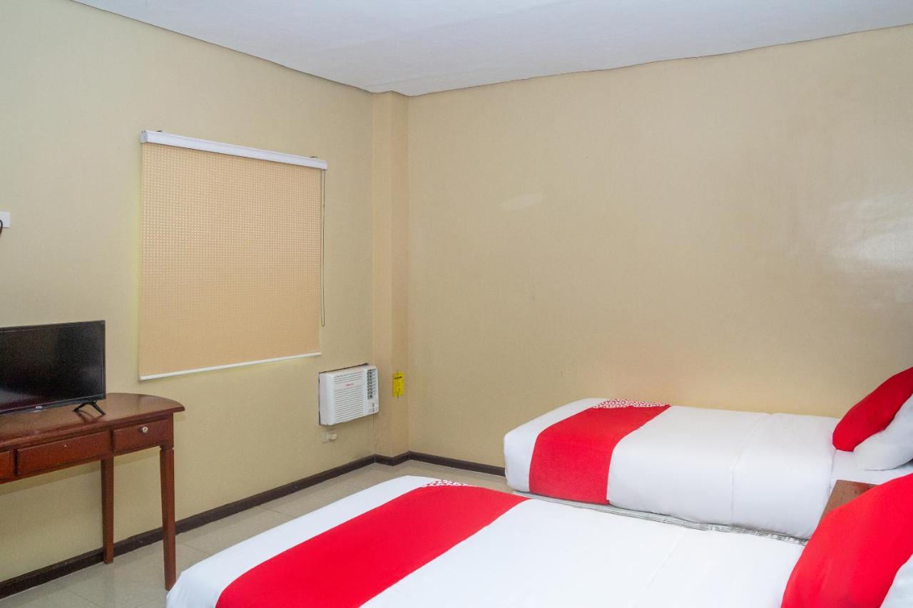 Oyo 133 Jazzy James Country Hotel 2 Davao Ngoại thất bức ảnh