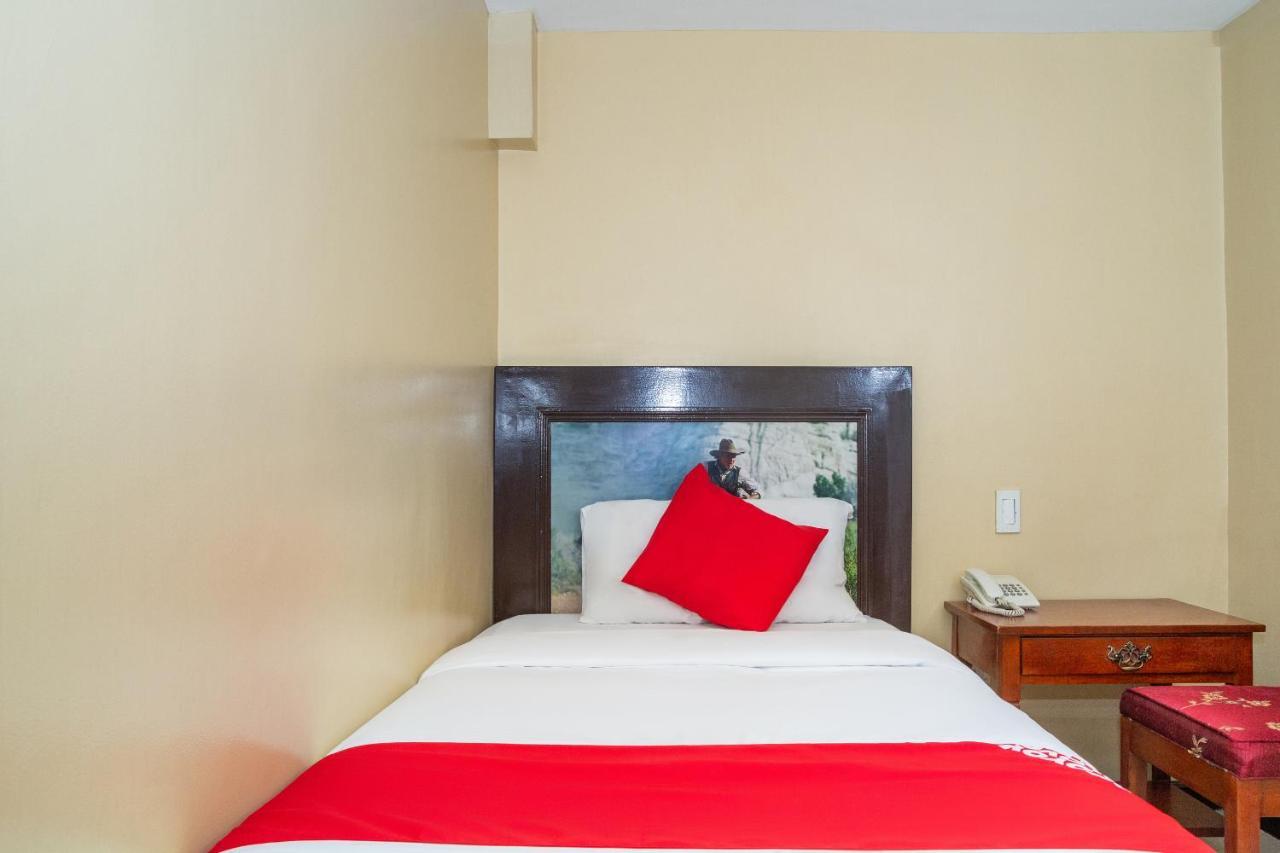 Oyo 133 Jazzy James Country Hotel 2 Davao Ngoại thất bức ảnh