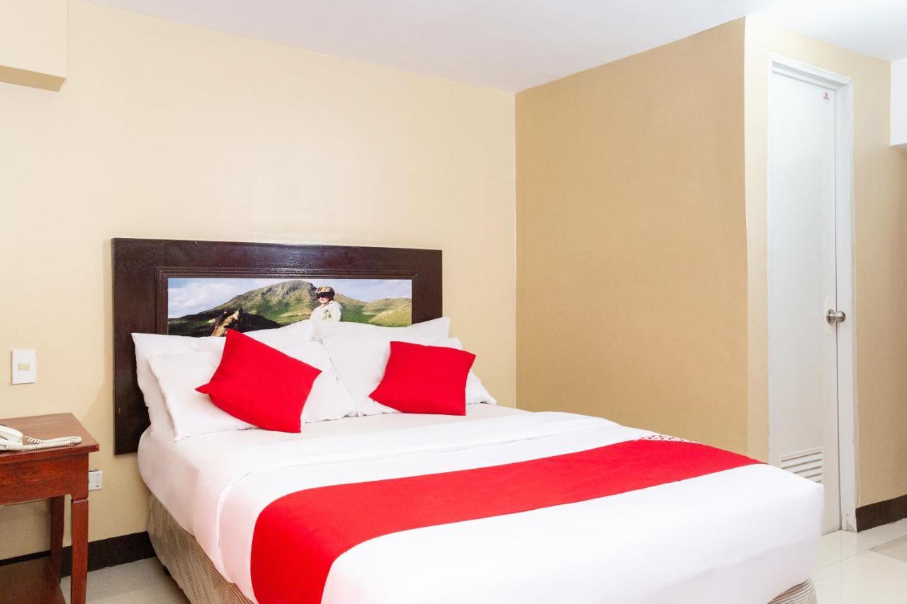 Oyo 133 Jazzy James Country Hotel 2 Davao Ngoại thất bức ảnh