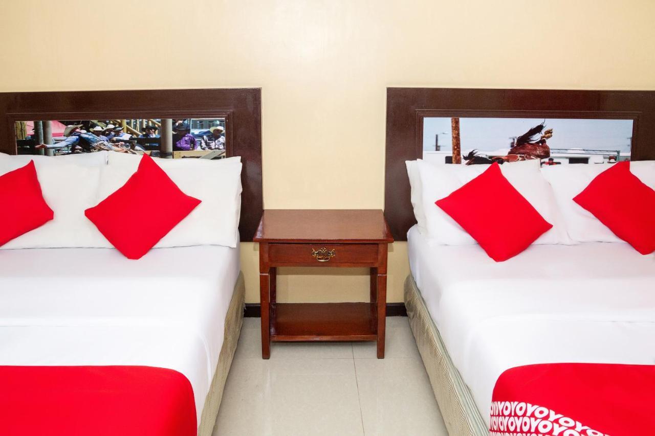 Oyo 133 Jazzy James Country Hotel 2 Davao Ngoại thất bức ảnh