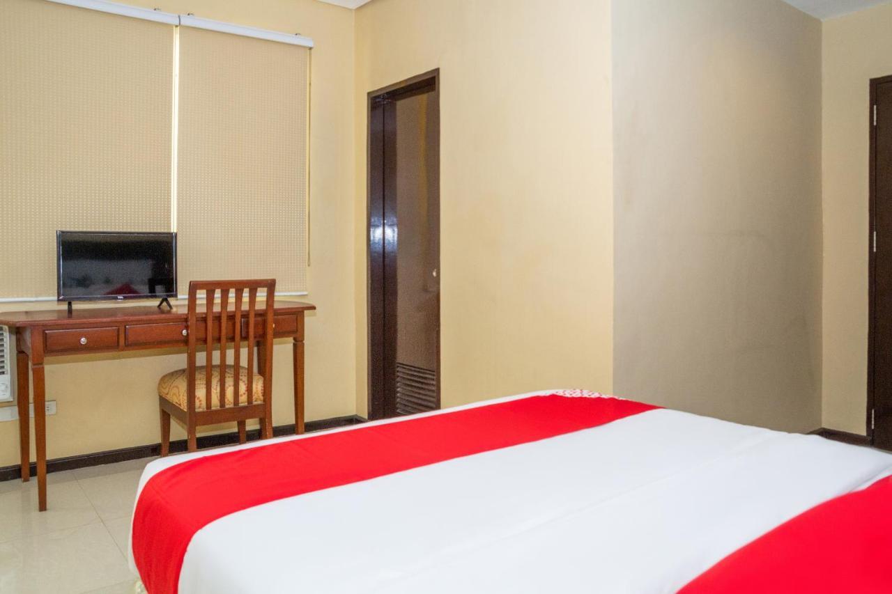 Oyo 133 Jazzy James Country Hotel 2 Davao Ngoại thất bức ảnh