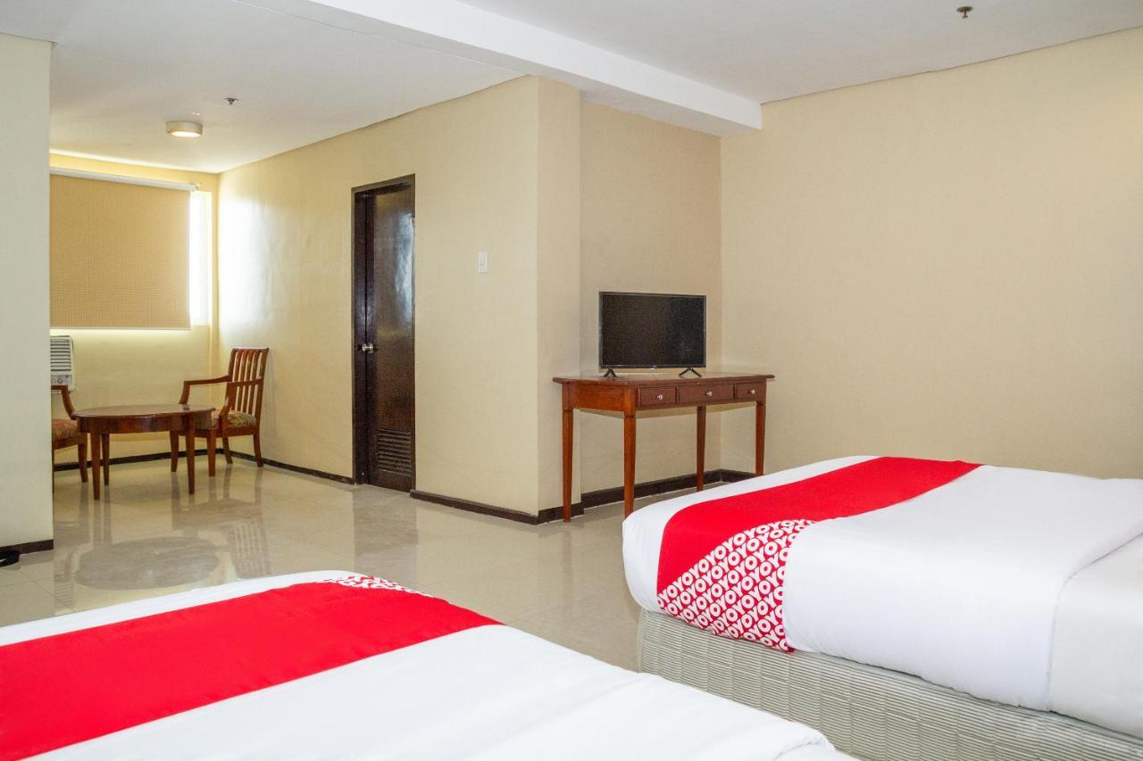 Oyo 133 Jazzy James Country Hotel 2 Davao Ngoại thất bức ảnh