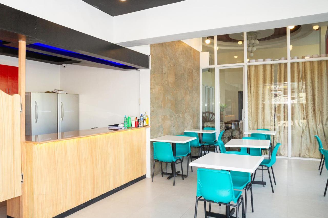 Oyo 133 Jazzy James Country Hotel 2 Davao Ngoại thất bức ảnh